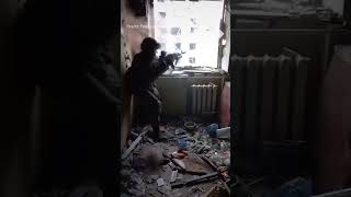 Ukrainian soldier narrowly avoids flying bullet