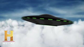 The Proof Is Out There: Worm-Like UFO Spotted in the Sky (Season 4)