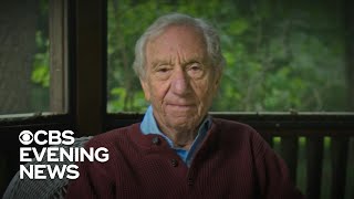 Author A.E. Hotchner has died at age 102