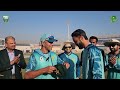 azhar mahmood presented debutant kashif ali with the test cap before the start of play 🤝🧢