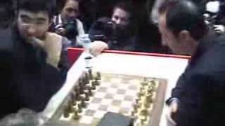 Corus 2007: round 12 Topalov-Kramnik