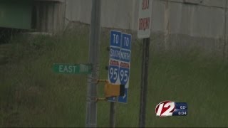 Lingering Detour Signs Cause Confusion