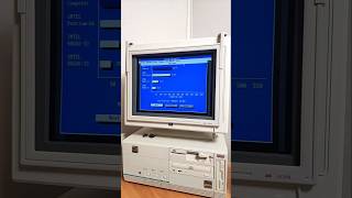 Testing a vintage PC with Intel 486DX4-100 inside - Norton Utilities 8.0 #shorts #vintagecomputing