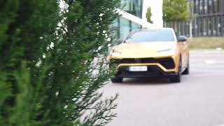 Lamborghini Urus (energetic yellow satin wrap)