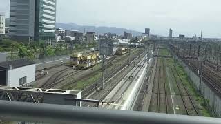 東海道線３１３系普通列車浜松行き東静岡駅到着シーン・東海道新幹線N７００Sのぞみ３０９号新大阪行き東静岡駅通過シーン2022.05.15.