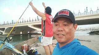 afternoon fishing adventure abudhabi city UAE   relaxing bisyo nato hagis lang habang may dagat