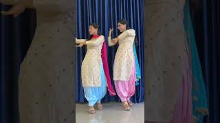 Reshmi Salwar Kurta Jali Ka ||Asha Bhosle || Dance Cover || #shorts #oldisgold #oldsong #ytshorts