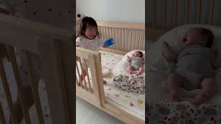 도대체 누굴 먼저 안아야하나요?😭 #육아 #육아브이로그 #귀여운아기 #웃긴영상 #baby #cutebaby #아기 #신생아 #황금하마