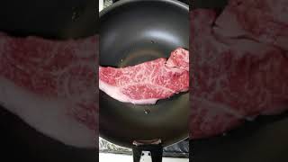 ただ肉を焼く動画#shorts#ステーキ#肉#焼肉#サーロインステーキ#steak#beef