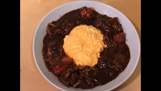 日式燉牛肉蛋包飯 |  Tasty Brown Stew とろける ブラウンシチュー