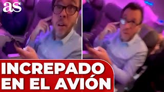 ÓSCAR PUENTE es INCREPADO en el AVIÓN por un PASAJERO