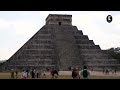 turistas burlan seguridad y suben pirámide de chichén itzá éstas son las sanciones