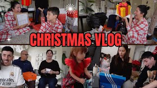 OPENING OUR CHRISTMAS PRESENTS!!