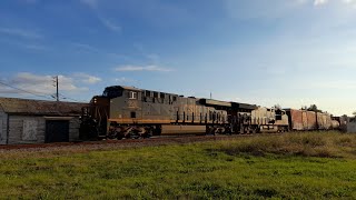 Engine # 996 On CSX Q410-14 As It Moves North Bound Heading To Selkirk, NY - Pembroke, NC