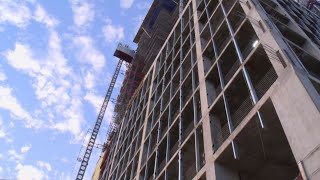 Parking problems persist on Rainey St. as more condos and hotels open