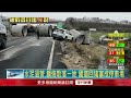 回堵4km！ 聯結車擦撞翻覆「釀3車追撞」 水泥涵管掉滿國道