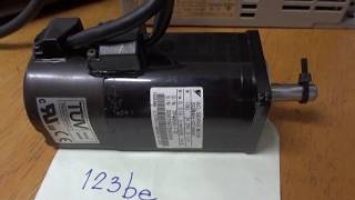 JOG TEST 100W YASKAWA AC SERVO MOTOR #D0075E750420030