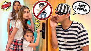 Julinha, Manu e Juliadantt aprendem regras de segurança com seu pai