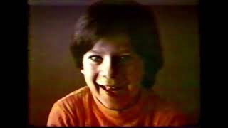 Vintage Nestle's Chocolate Bar Commercial (1971)