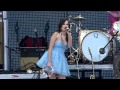 Kacey Musgraves - These Boots Are Made for Walkin' (Live at Farm Aid 30)