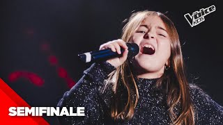 L’allegria di Benedetta in “Sinceramente” di Arisa | The Voice Kids 3 Semifinale