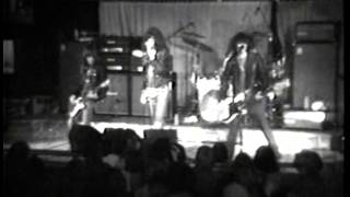 Ramones, "Blitzkrieg Bop"