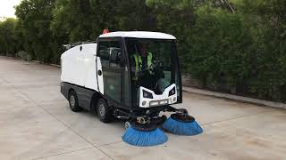 10/2014 Macdonald Johnston Compact Sweeper