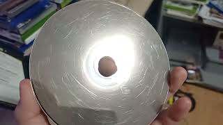 what happens when u put a forgin disc in a PS4 Slim