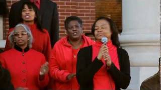 Roscoe Jenkins Funeral Home Christmas Caroling On the Square 2011 pt.3
