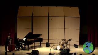 Gary Karr performs Cavatina by Stanley Meyers