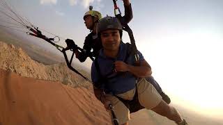 Dubai paragliding tandem in Action