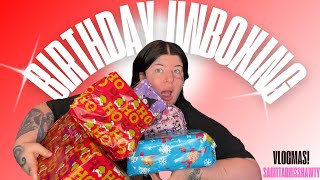 UNWRAPPING MY BIRTHDAY GIFTS (YOU WON'T BELIEVE WHAT I GOT!!) | VLOGMAS DAY 10 🎄