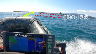 BEE360RIB 中型漁船の引き波を滑走状態で越える挙動