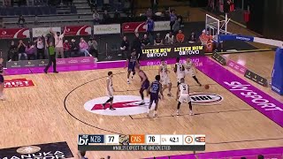 Tai Webster with 23 Points vs. Cairns Taipans