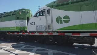 (Nice Driver) (Mid Old Cab Car 228) (MP54 Double Header) GO Transit 348 With 673 \u0026 675 At Burloak