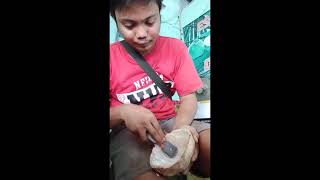 Cara mengerok kelapa mudah untuk ES KELAPA...hasilnya memuaskan