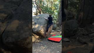 Crimpin on Slimpers (V4) - Tall Beta: Bay Area bouldering [Pfiff]