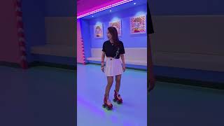 💕이쁘게 뒤로타는 여성분💕 #girl #funny #rollerskating