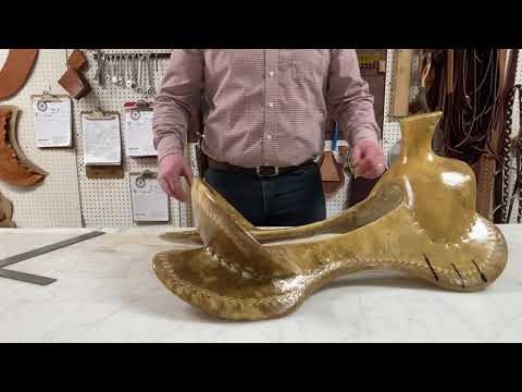 What is full rigging on a saddle?