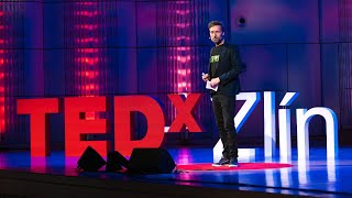 Nebát se asistovat | Erik Čipera | TEDxZlín