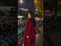 青春就得充满活力与激情 夜色街拍 美女 时尚街拍