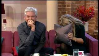 Holly and Philip - Another great blooper moment - This Morning 17th Nov 2011