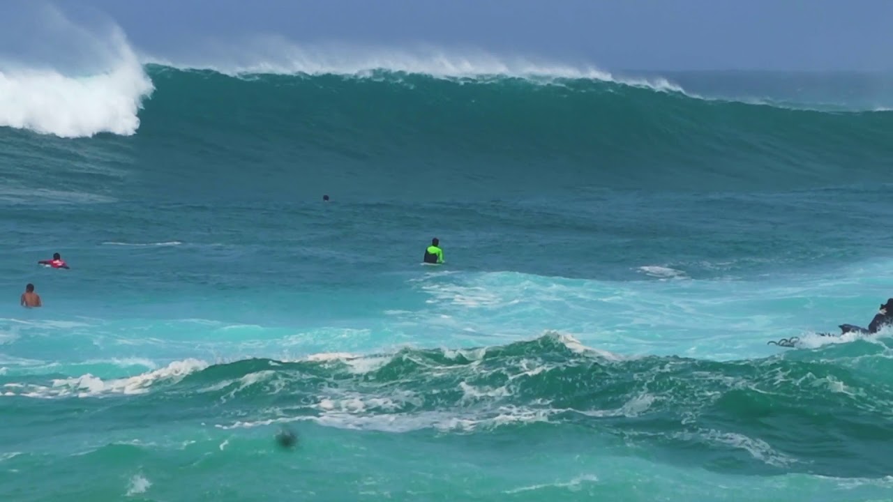 Big Beautiful Iconic Sunset Beach Surf - YouTube