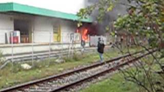 Freiwillige Feuerwehr Traun - Vollbrand einer Laderampe, 14.10.2009