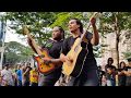 Sentuhan buskers dah macam konsert rock,gila solo memang padu