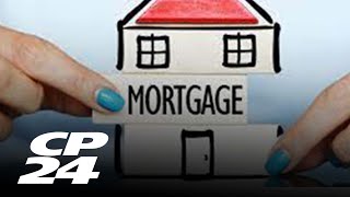 Should you get a fix or variable mortgage right now