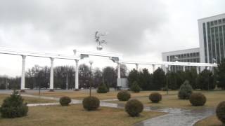 [Uzbekistan] Mustaqillik maydoni. Independence square