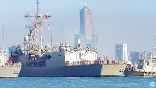 【海軍艦艇】舷號PFG 1109 成功級張￼￼騫號飛彈巡防艦 併靠停泊 (Cheng Kung / Oliver Hazard Perry-class frigate)