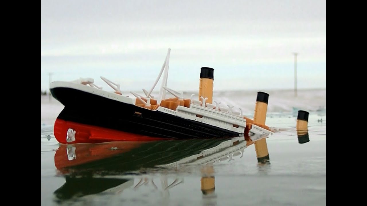 Titanic Custom Sinking Submersible Model Split In Half 58 Off