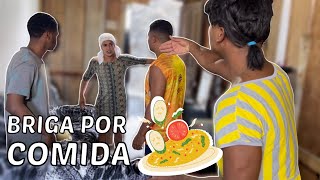 CONFUSÃO por causa de COMIDA😂